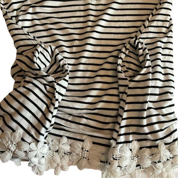 Altar’d State Midi Dress Round Neck White Black Stripe Applique Hem Cuffs Medium - Picture 8 of 10